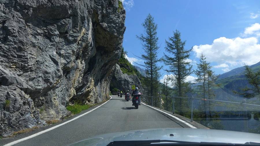 Name:  Furka Pass  P1080556.jpg
Views: 6765
Size:  189.9 KB