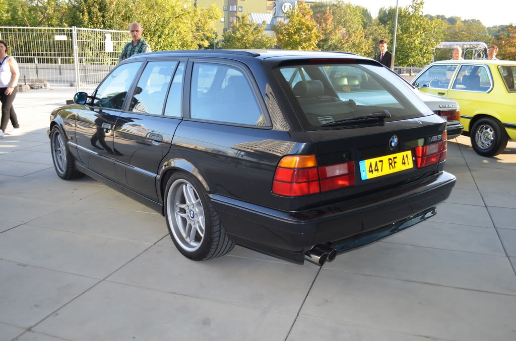 Name:  e34 M5 bonhams auction  DSC_0715.jpg
Views: 15070
Size:  132.6 KB