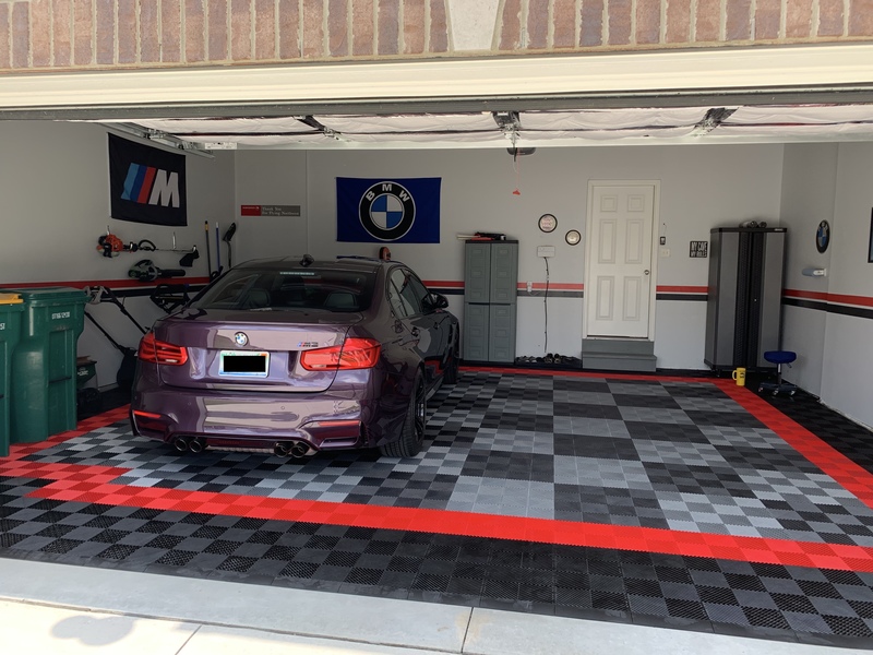 Name:  garage_and_car_800x600.jpg
Views: 1820
Size:  200.4 KB