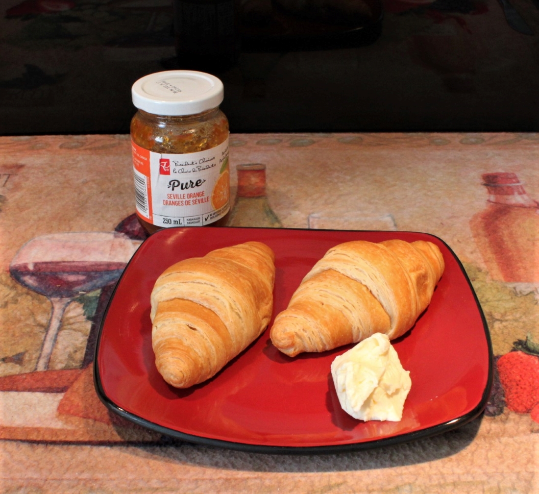 Name:  Croissants..JPG
Views: 1692
Size:  640.4 KB