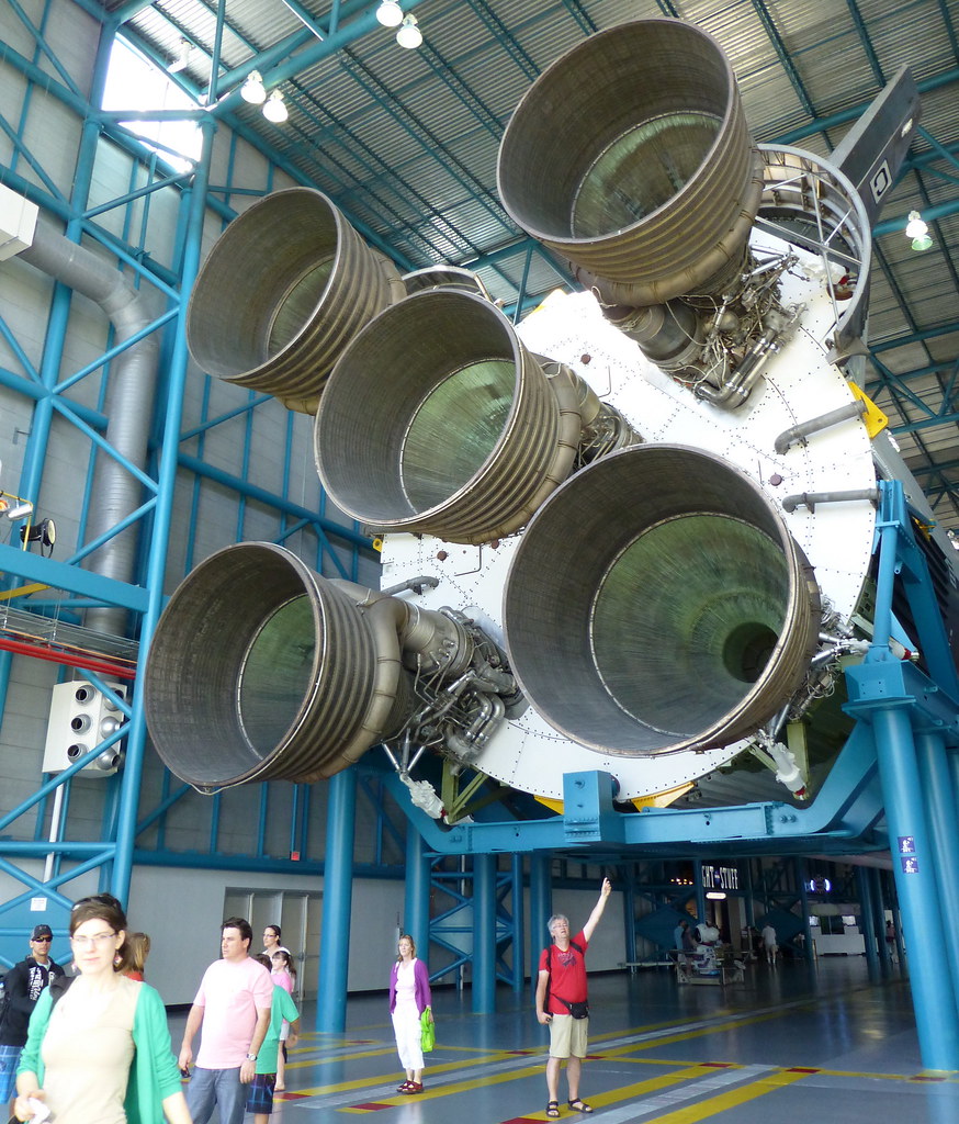 Name:  Saturn_V_Rear.jpg
Views: 2478
Size:  278.4 KB