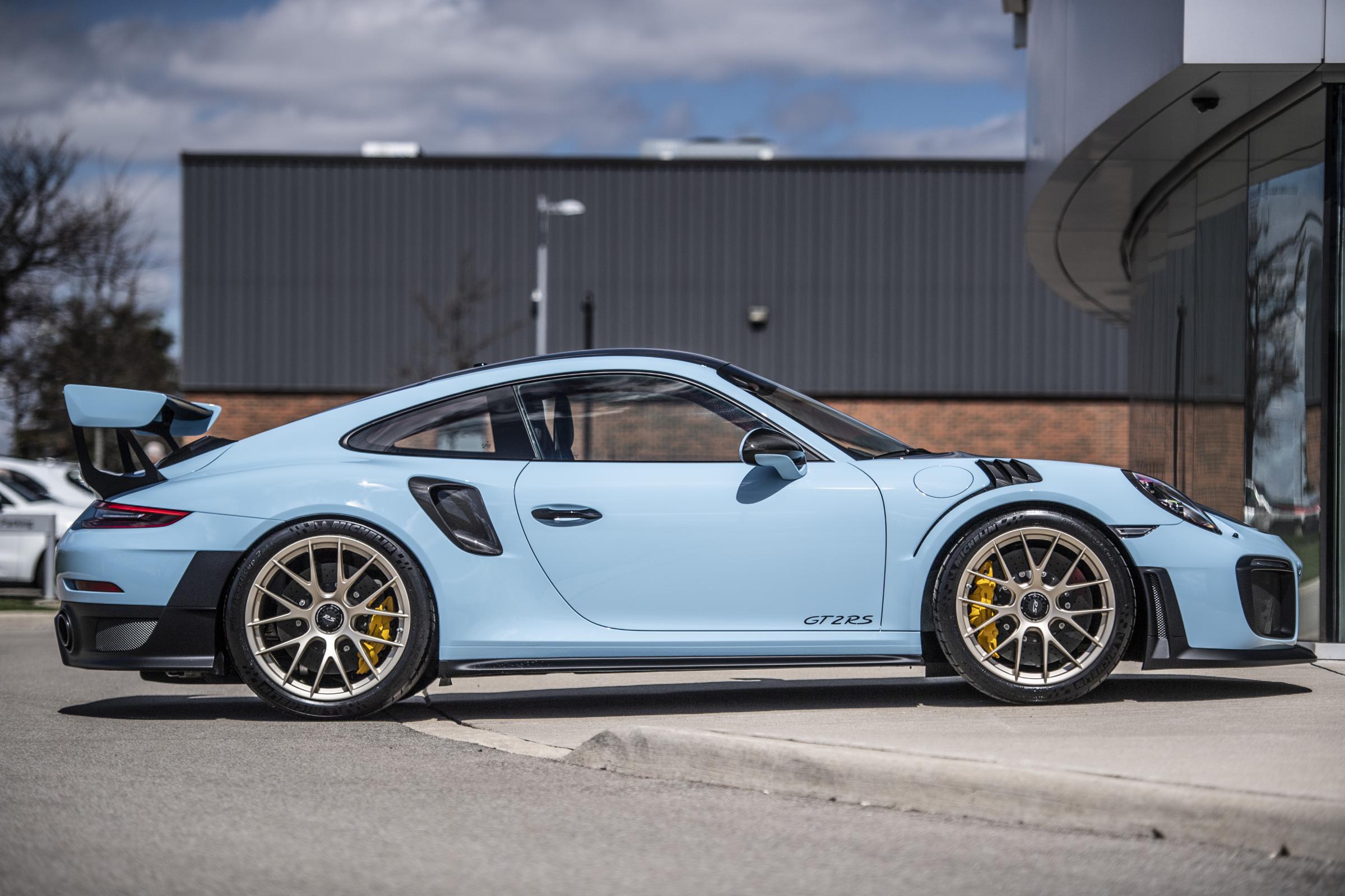 Name:  GT2_RS_GulfBlue_3.jpg
Views: 2858
Size:  341.9 KB