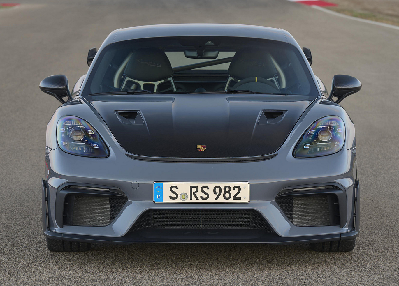 Name:  GT4_RS_Front.png
Views: 1202
Size:  2.01 MB