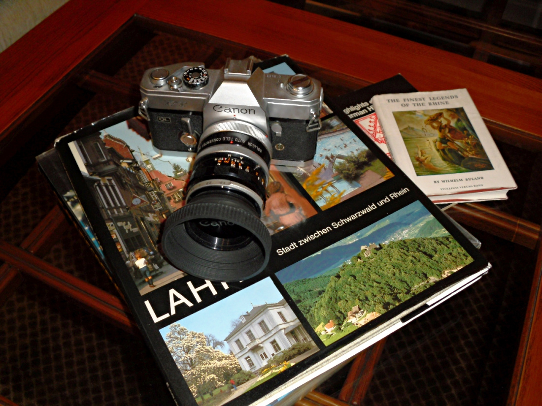 Name:  Canon SLR..jpg
Views: 5081
Size:  418.0 KB