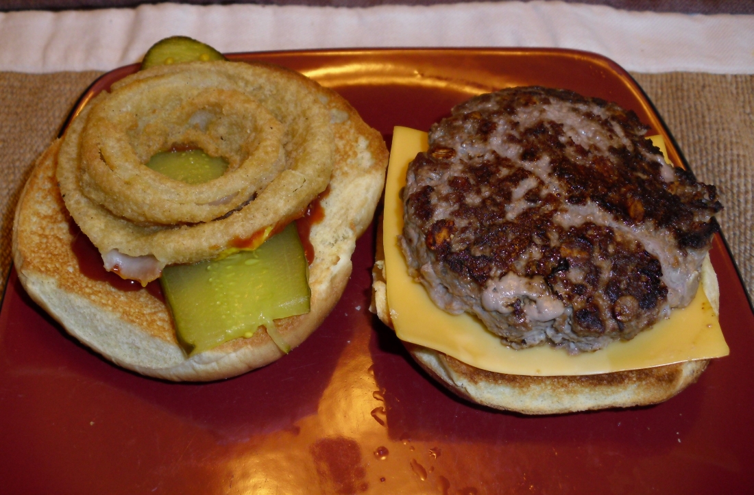 Name:  Burger 1.jpg
Views: 542
Size:  582.2 KB