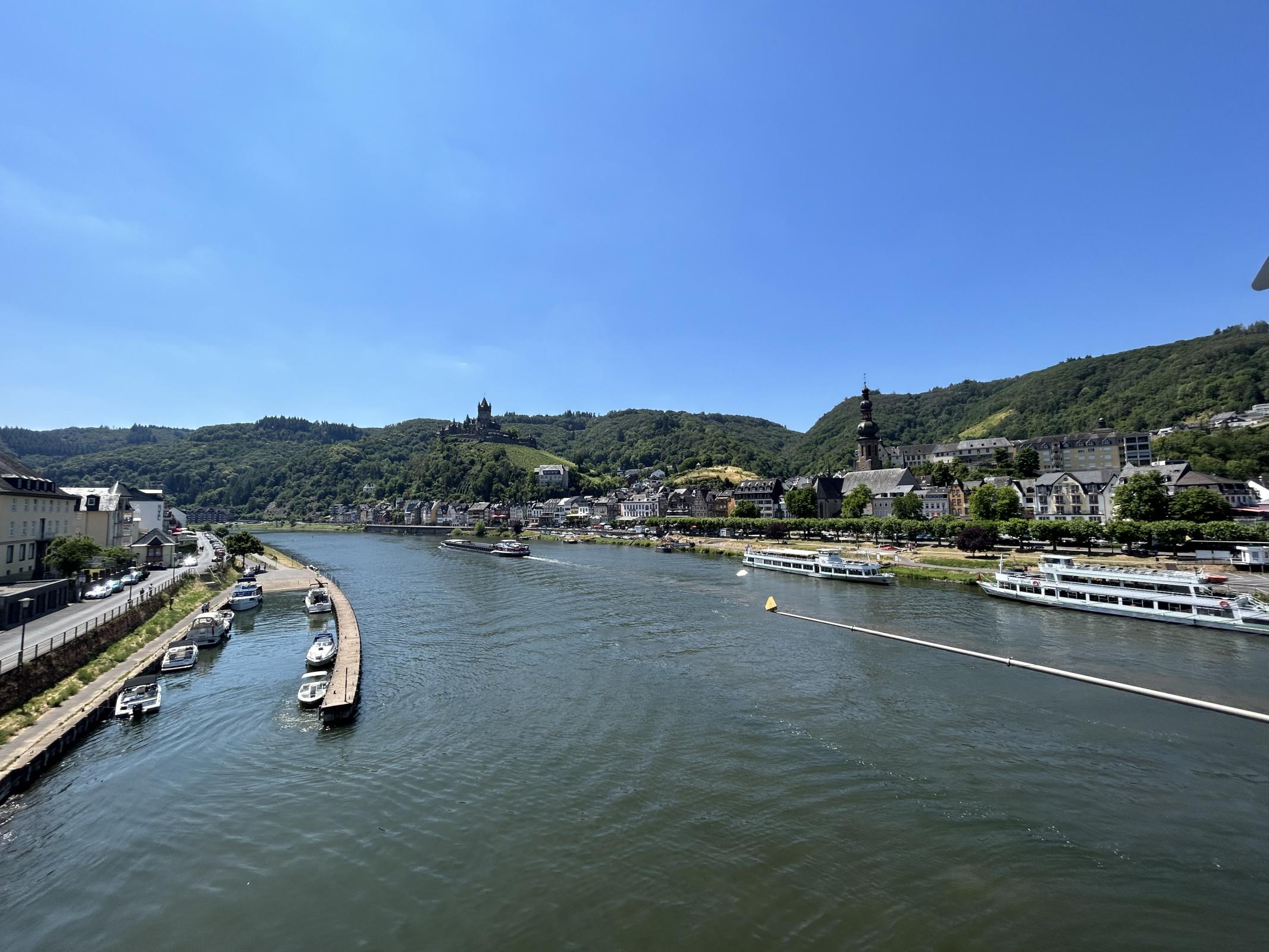 Name:  Cochem from bridge.jpg
Views: 4226
Size:  372.9 KB