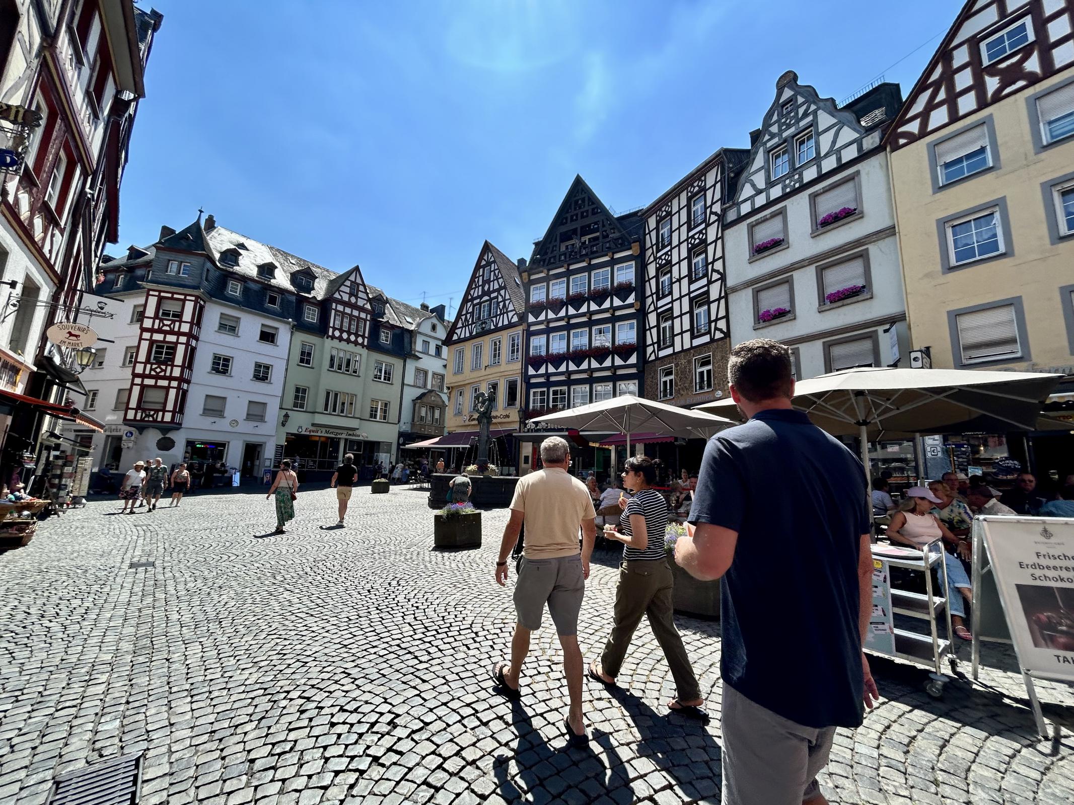 Name:  Cochem town.jpg
Views: 4266
Size:  669.0 KB