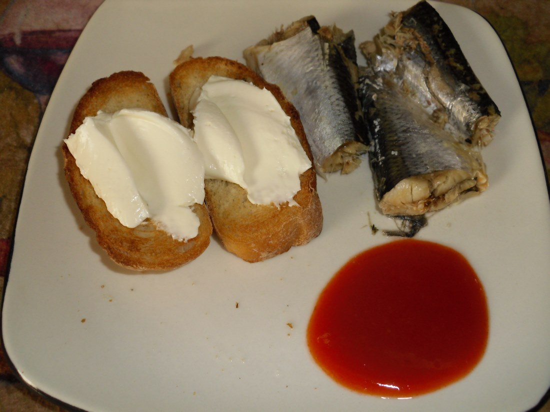 Name:  Sardines..jpg
Views: 423
Size:  120.4 KB