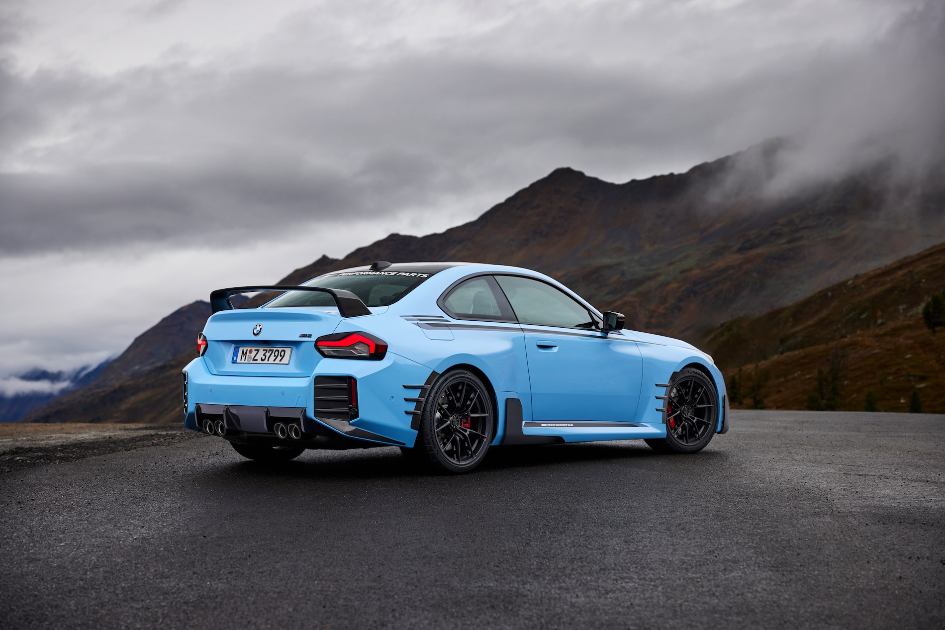 Name:  P90532247_highRes_the-all-new-bmw-m2-w.jpg
Views: 309
Size:  572.1 KB