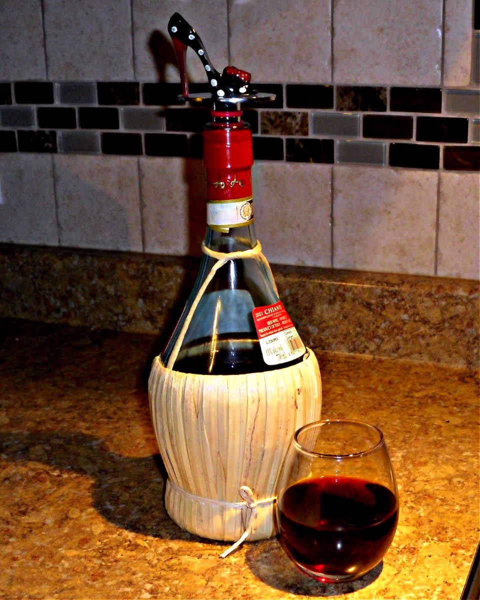 Name:  Chianti.jpg
Views: 862
Size:  198.5 KB