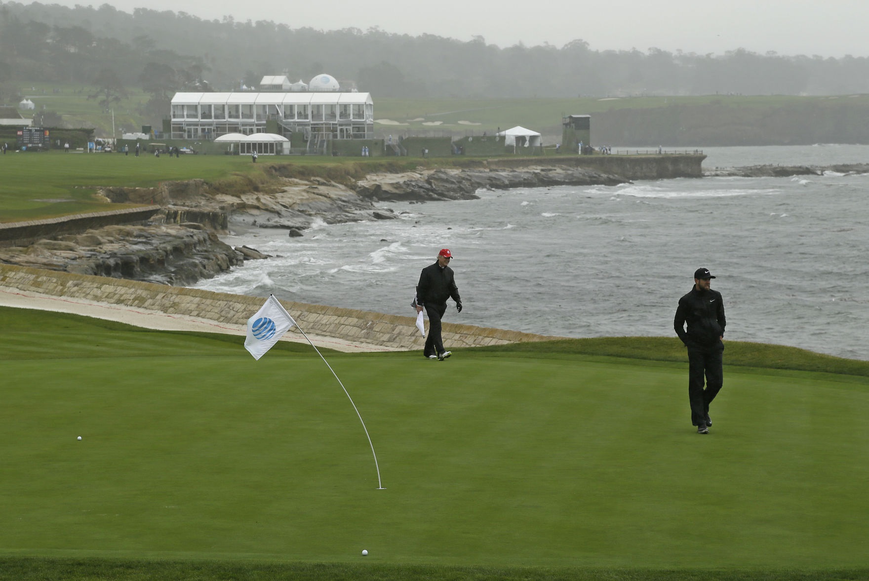 Name:  Pebble Beach in the Wind.jpg
Views: 197
Size:  332.8 KB