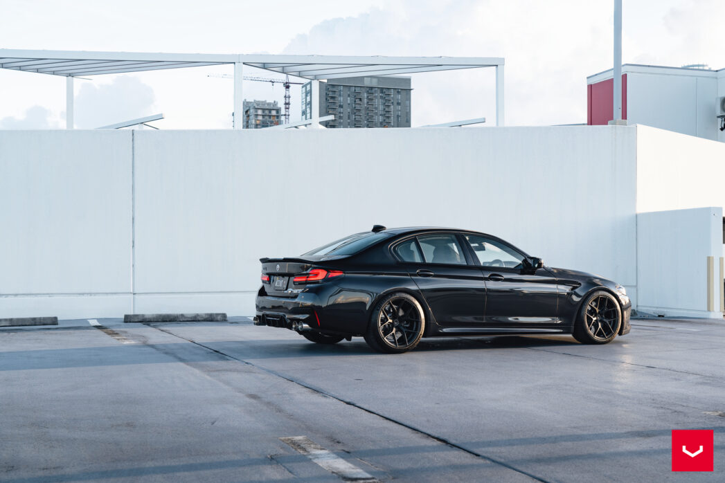 Name:  BMW-F90-M5-Hybrid-Forged-Series-HF-5--Vossen-Wheels-2023-2113-1047x698.jpg
Views: 40
Size:  88.2 KB