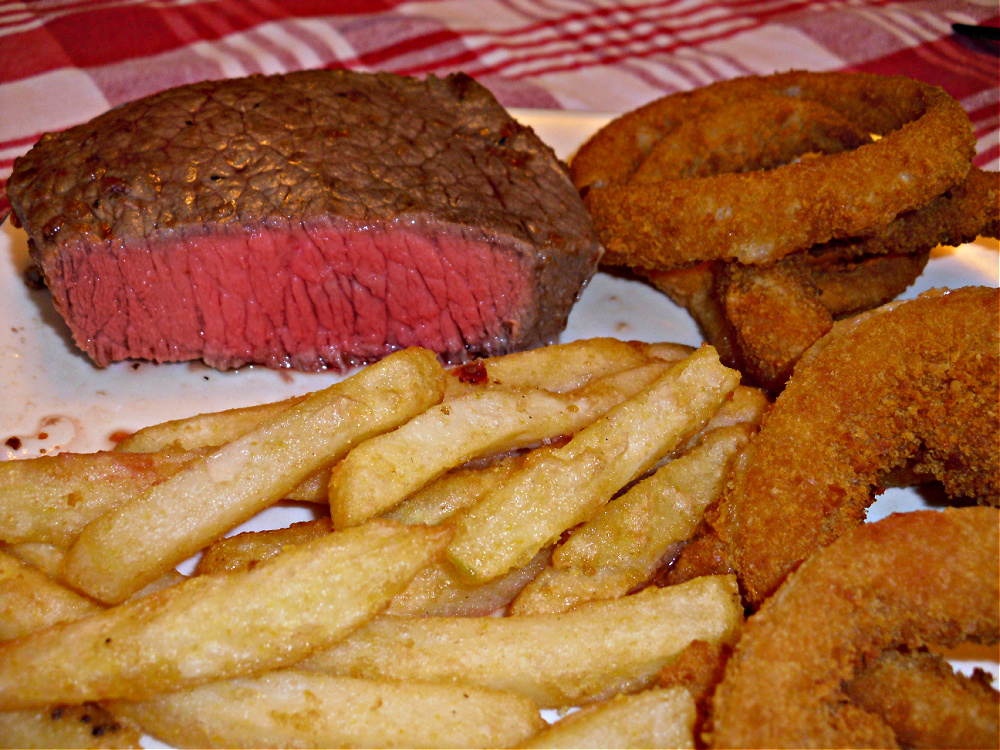 Name:  Steak dinner..jpg
Views: 296
Size:  514.6 KB