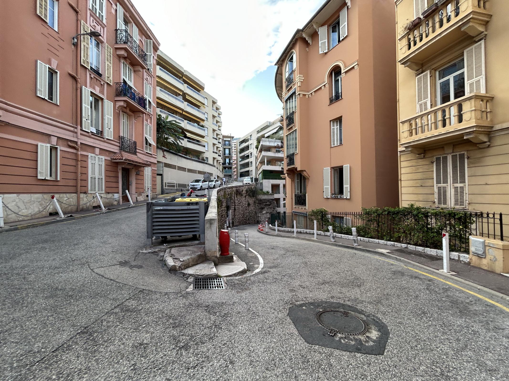 Name:  Monaco streets at welcome.jpg
Views: 257
Size:  715.9 KB