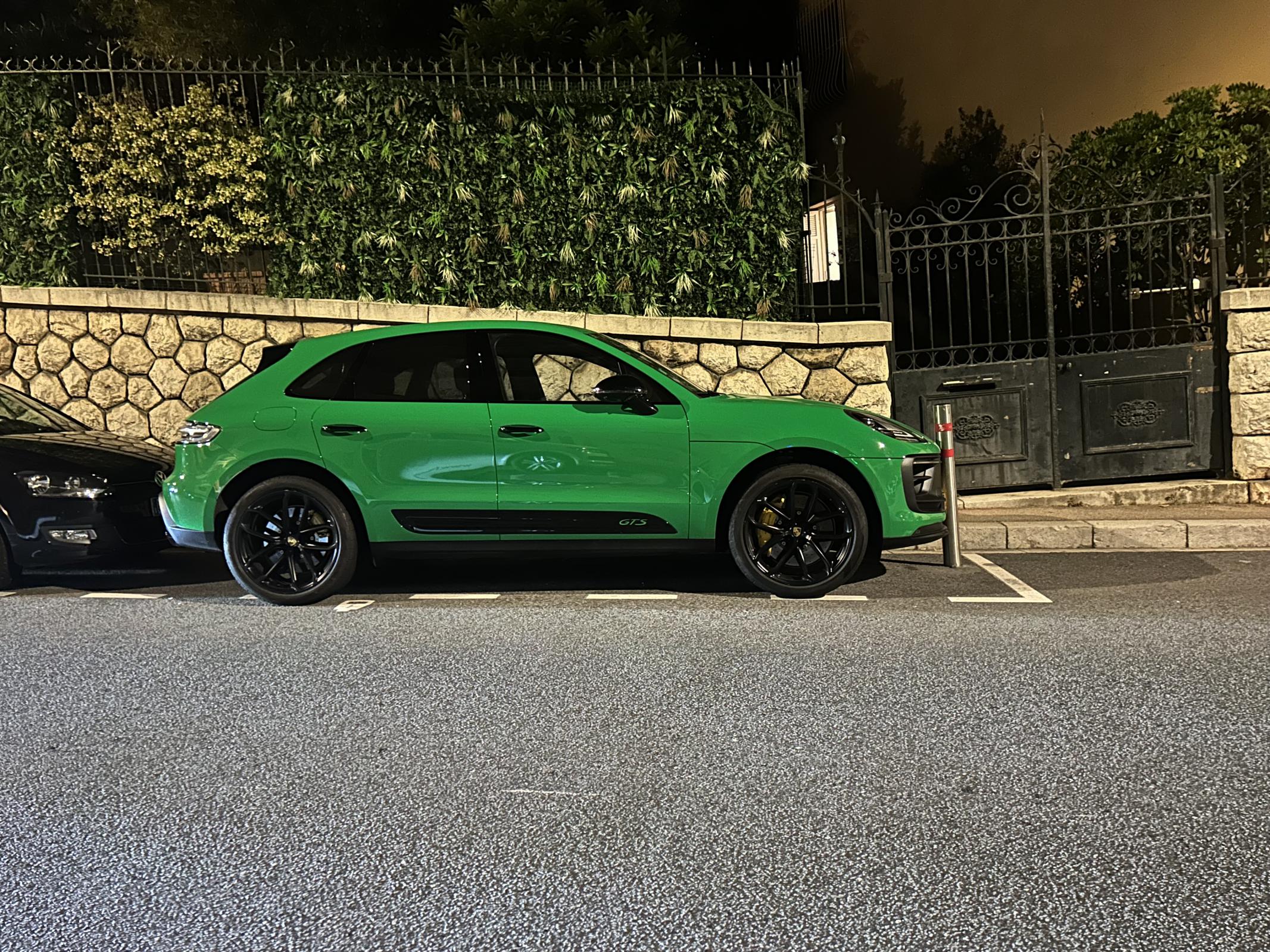 Name:  Macan GTS parking job.jpg
Views: 263
Size:  797.4 KB