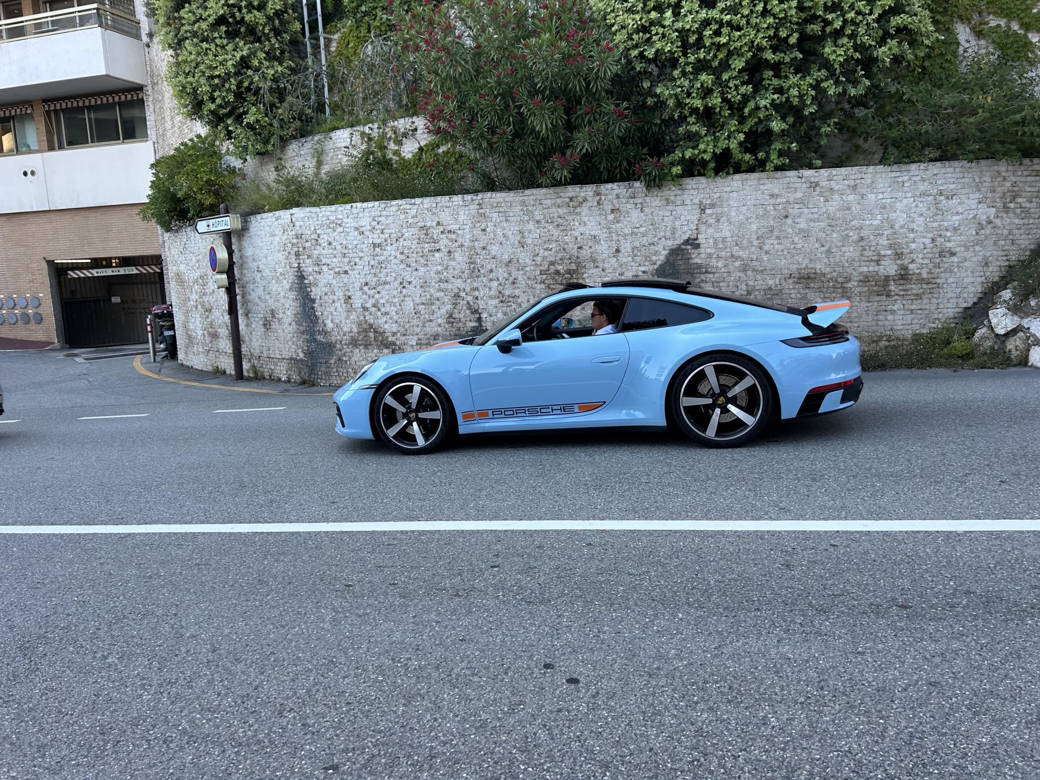 Name:  Golf Blue 992.jpg
Views: 257
Size:  786.6 KB