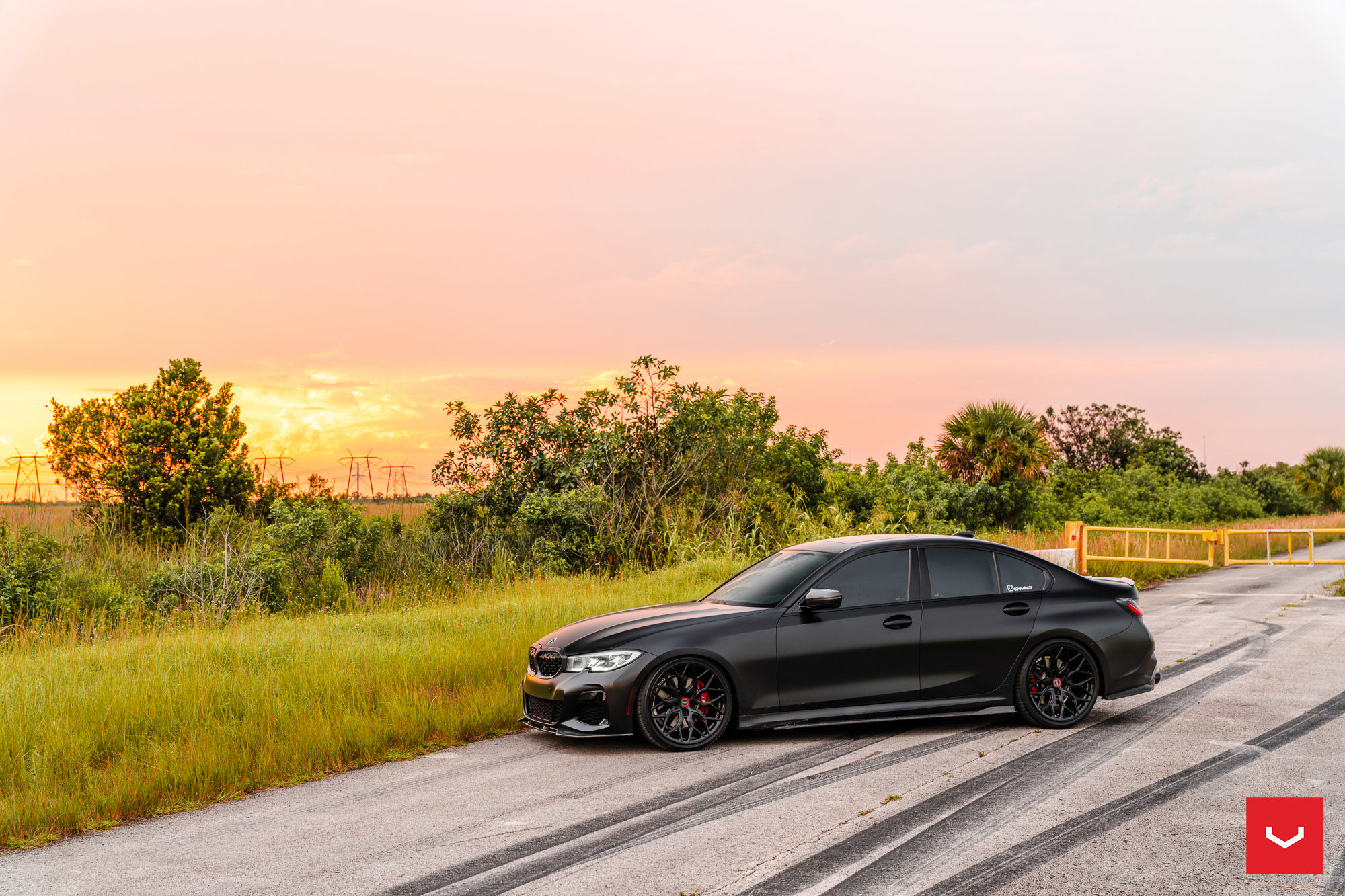 Name:  BMW-M340i-Hybrid-Forged-Series-HF-2--Vossen-Wheels-2021-909-2000x1333.jpg
Views: 337
Size:  631.3 KB