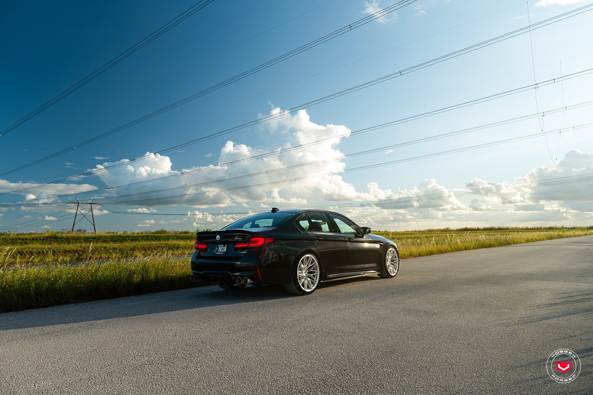 Name:  BMW-M5-Seties-21-S21-02--Vossen-Wheels-2023-301-2000x1333.jpg
Views: 7
Size:  757.4 KB