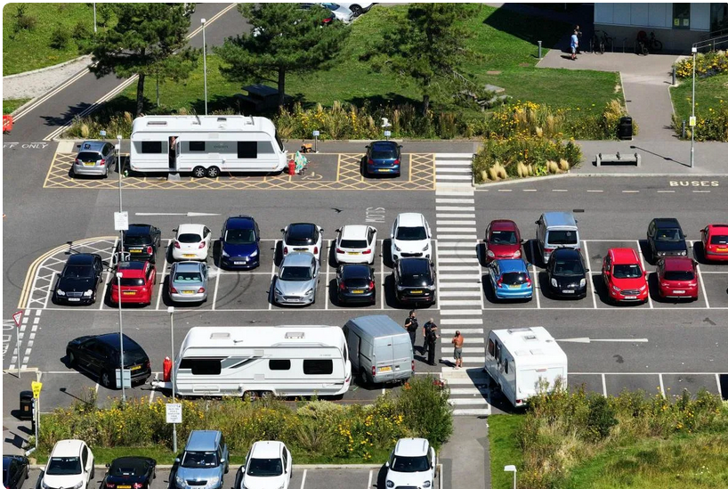 Name:  Screenshot 2024-07-31 at 06-53-41 Police called after caravans parked across bays at seafront ca.png
Views: 592
Size:  996.2 KB