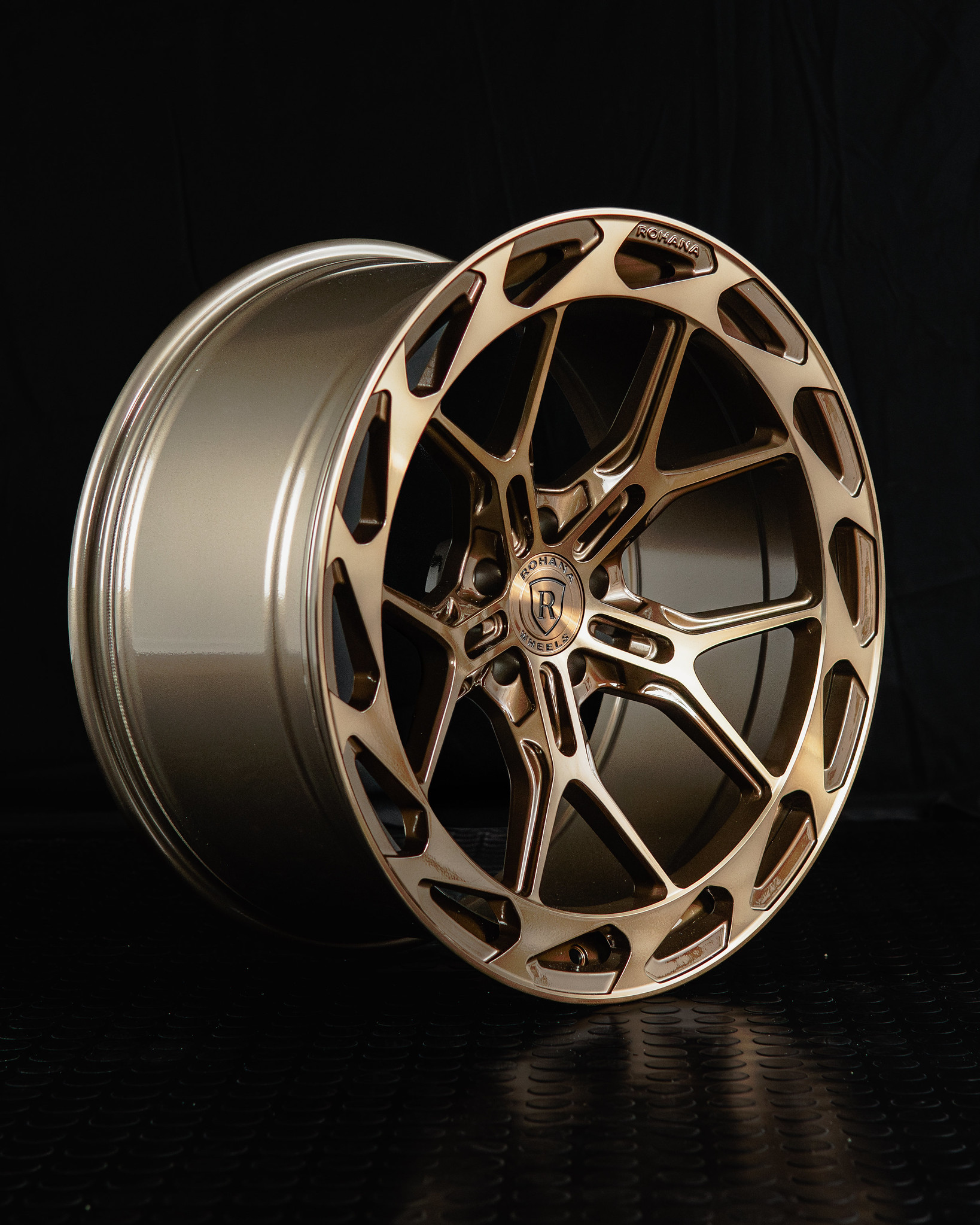 Name:  rohana-rfx19-gloss-bronze-wheels-1.jpg
Views: 12
Size:  645.3 KB