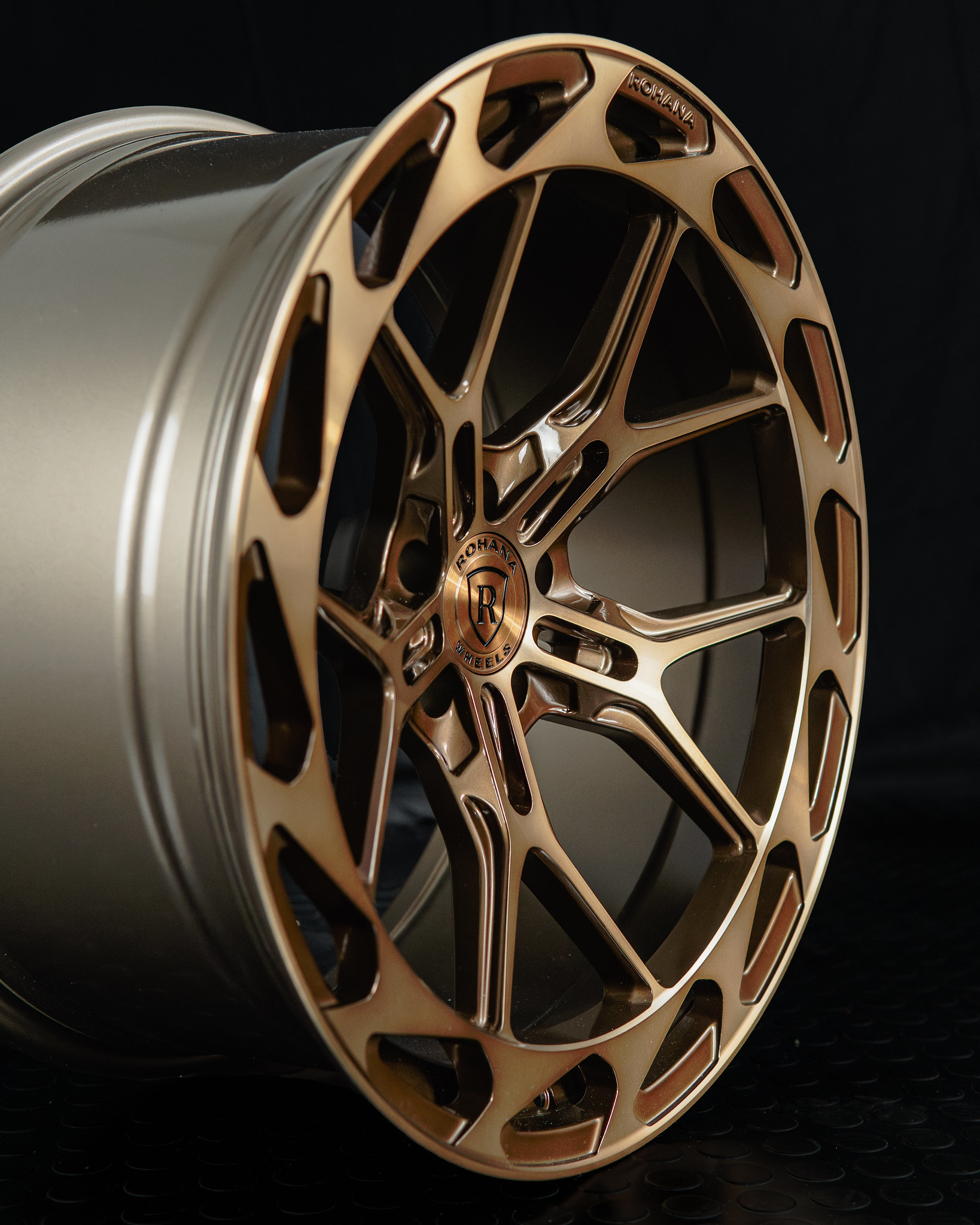 Name:  rohana-rfx19-gloss-bronze-wheels-3.jpg
Views: 11
Size:  655.7 KB