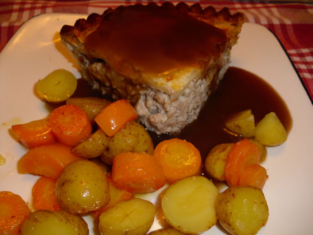 Name:  Tourtiere..JPG
Views: 15
Size:  92.4 KB