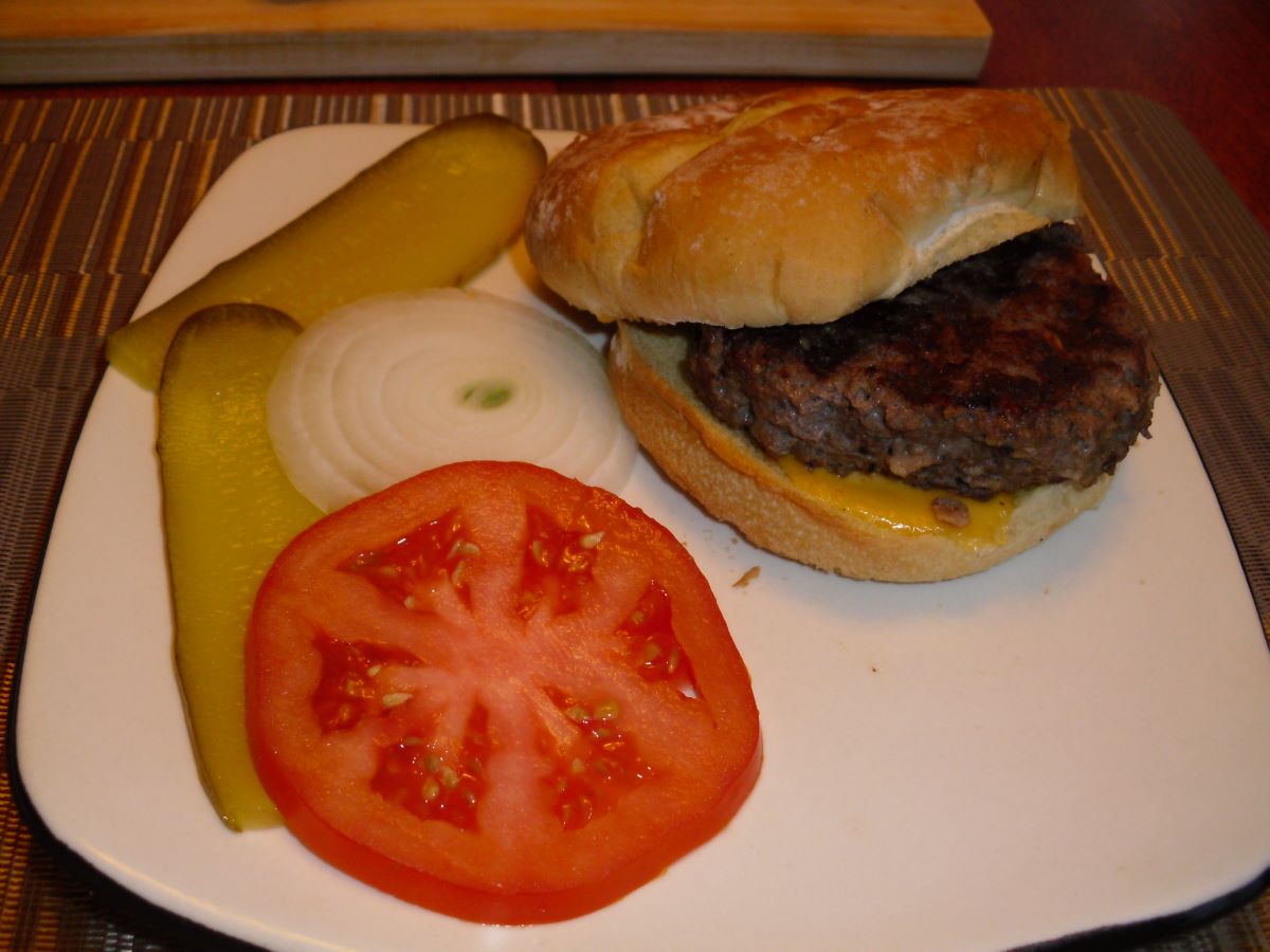 Name:  Burger.JPG
Views: 63
Size:  109.3 KB