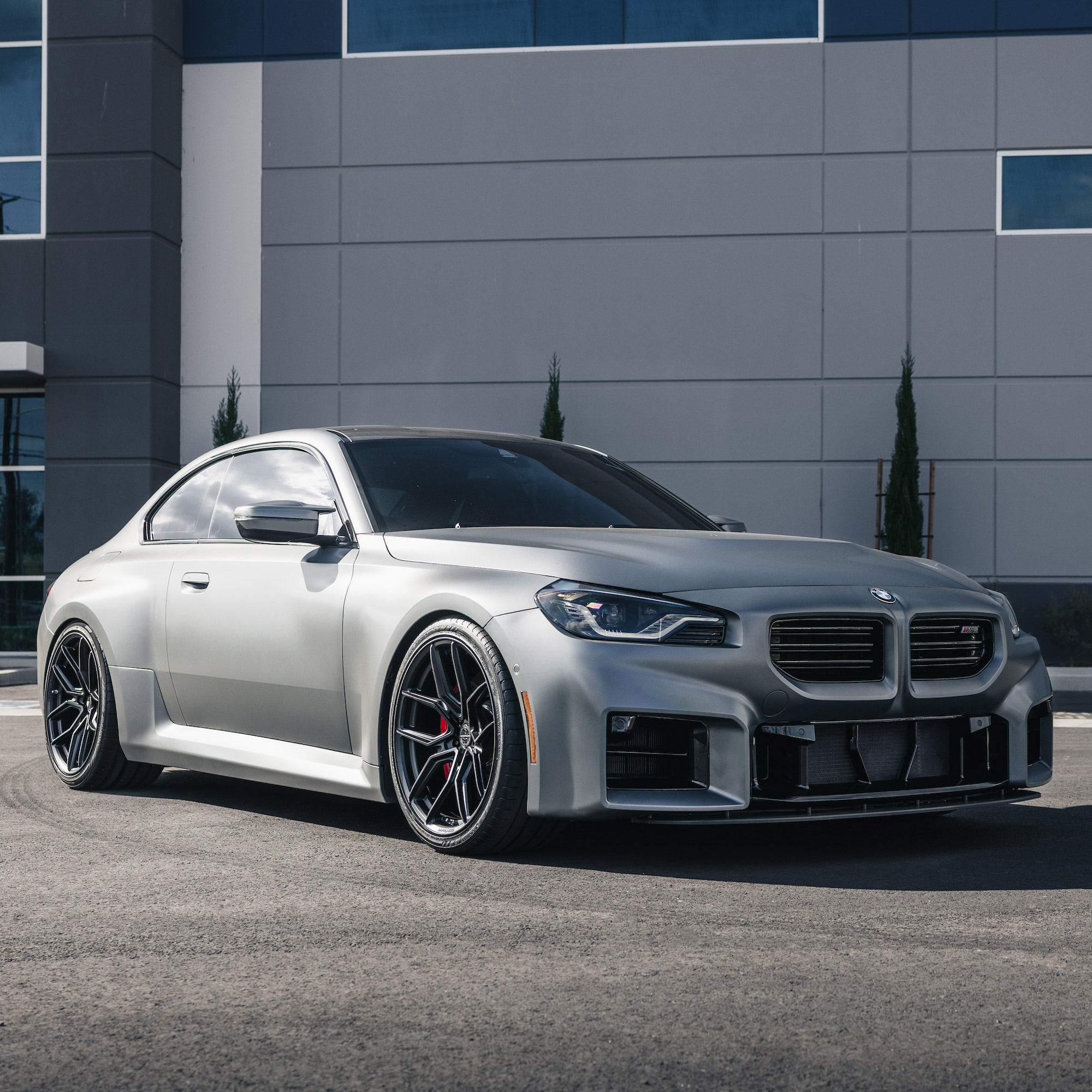 Name:  bmw-g87-m2-mv-forged-plus-mvf5-satin-black-wheels-1.jpg
Views: 4
Size:  799.0 KB