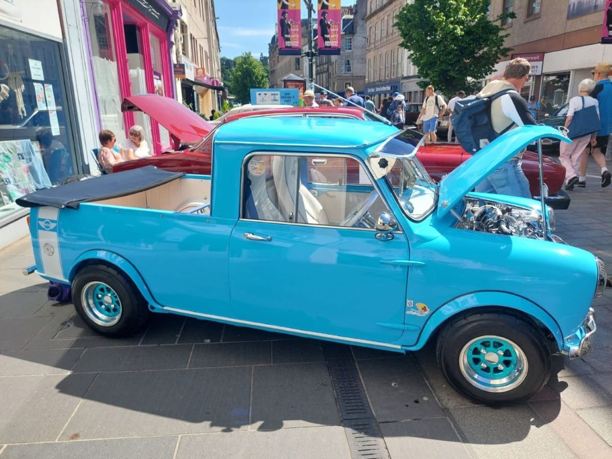 Name:  Mini.jpg
Views: 132
Size:  182.4 KB