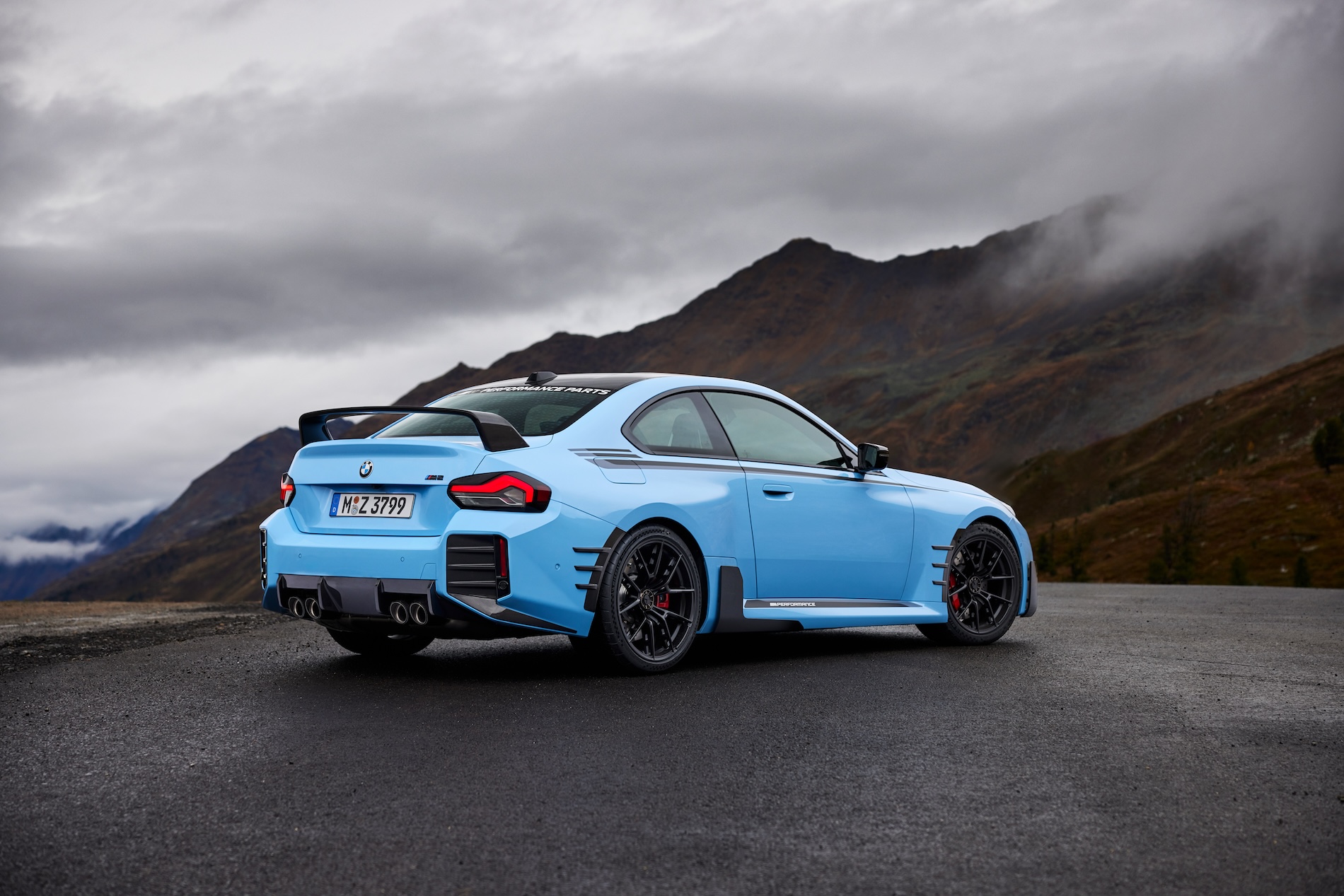 Name:  P90532247_highRes_the-all-new-bmw-m2-w.jpg
Views: 261
Size:  572.1 KB